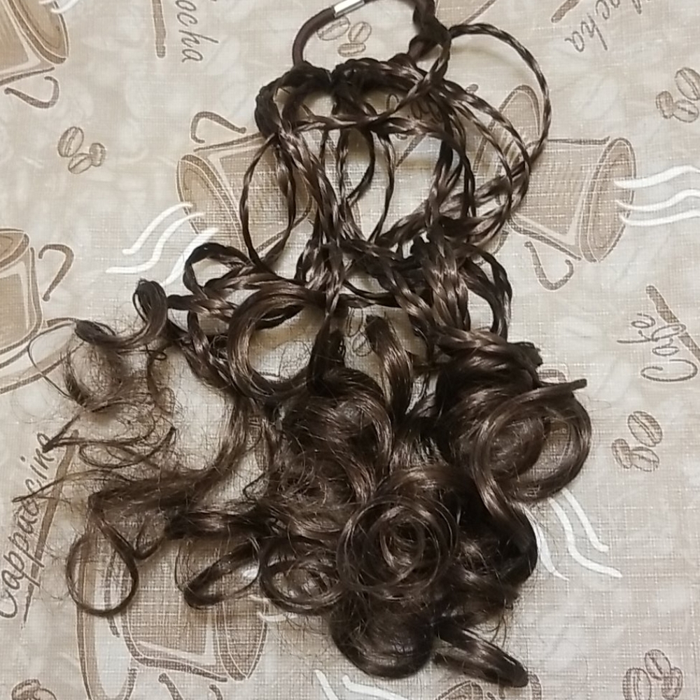 NWOT Hair tie with hair attached